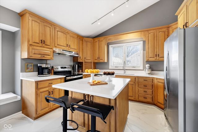 2044 Suda Drive, Indianapolis, IN 46280