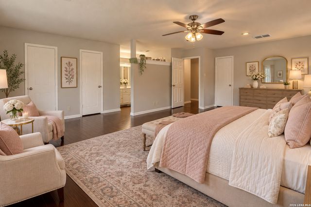 8426 OAK POST ST, San Antonio, TX 78251