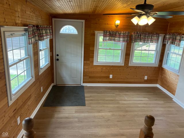 218 Maple Street, Tipton, IN 46072