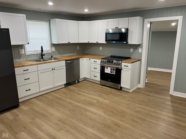 218 Maple Street, Tipton, IN 46072