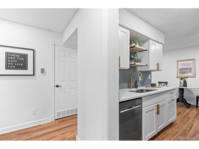 7615 E Quincy Ave 103, Denver, CO 80237