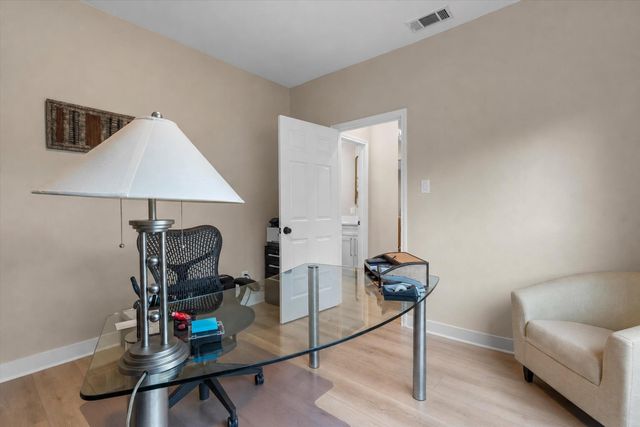 307 Hurst Creek RD, Austin, TX 78734