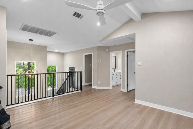 307 Hurst Creek RD, Austin, TX 78734