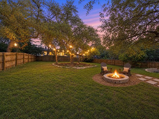 307 Hurst Creek RD, Austin, TX 78734