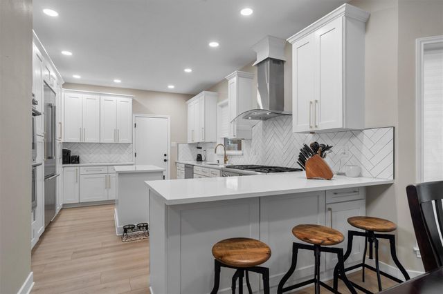 307 Hurst Creek RD, Austin, TX 78734