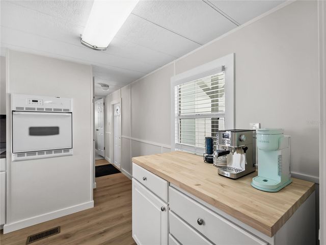 3402 SHINGLE OAK TERRACE, Sarasota, FL 34237