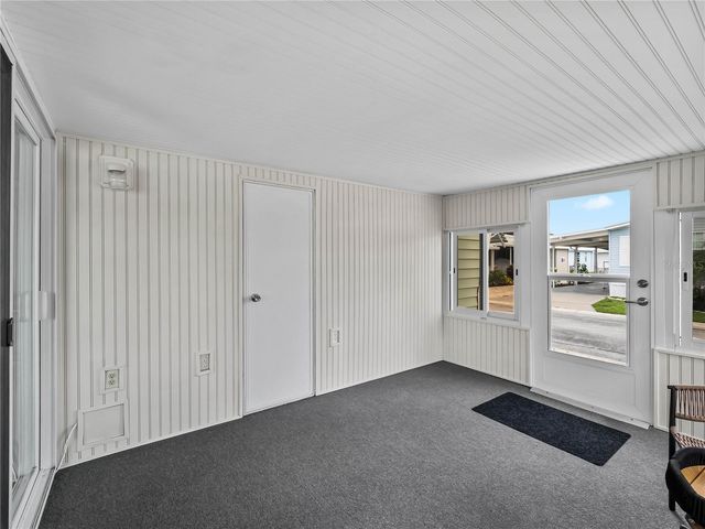3402 SHINGLE OAK TERRACE, Sarasota, FL 34237