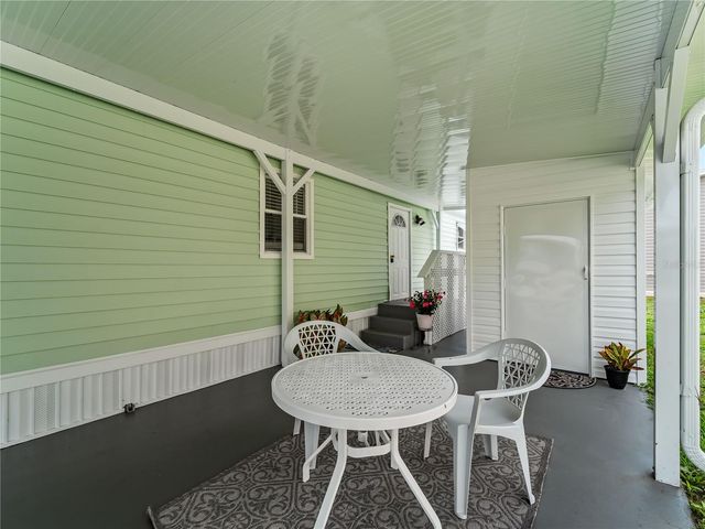 3402 SHINGLE OAK TERRACE, Sarasota, FL 34237