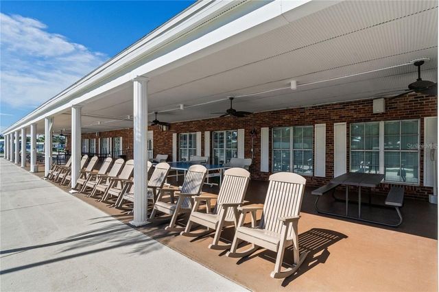 3402 SHINGLE OAK TERRACE, Sarasota, FL 34237