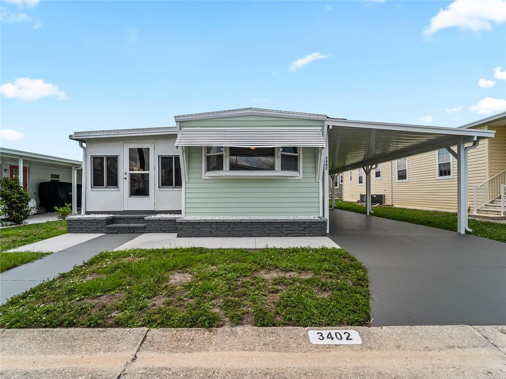 3402 SHINGLE OAK TERRACE, Sarasota, FL 34237