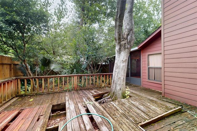 2611 Brookdale Drive, Houston, TX 77339