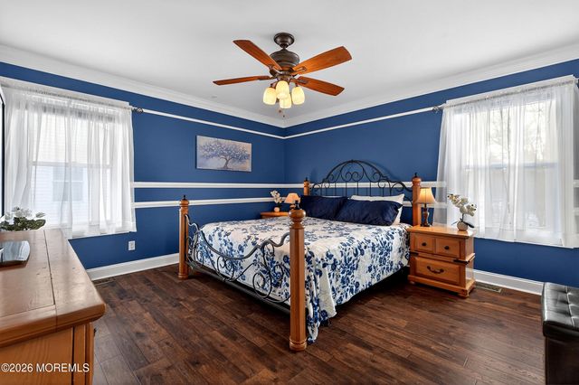 133 Starlight Road, Howell, NJ 07731