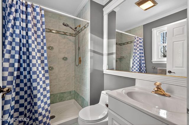 133 Starlight Road, Howell, NJ 07731