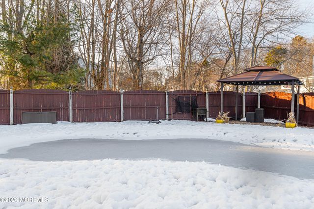 133 Starlight Road, Howell, NJ 07731