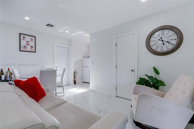 9311 SW 37th Street, Miami, FL 33165
