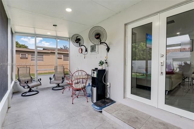 9311 SW 37th Street, Miami, FL 33165