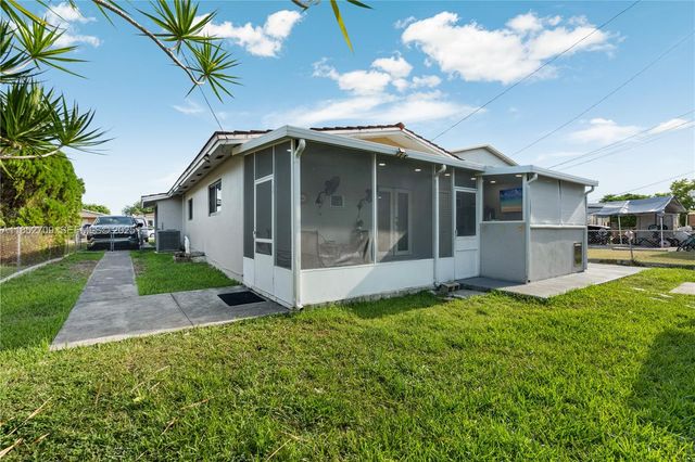 9311 SW 37th Street, Miami, FL 33165