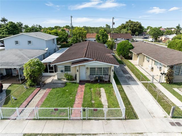 9311 SW 37th Street, Miami, FL 33165
