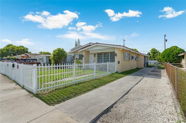 9311 SW 37th Street, Miami, FL 33165