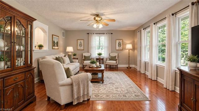 1000 Meade Drive, Greensboro, NC 27410