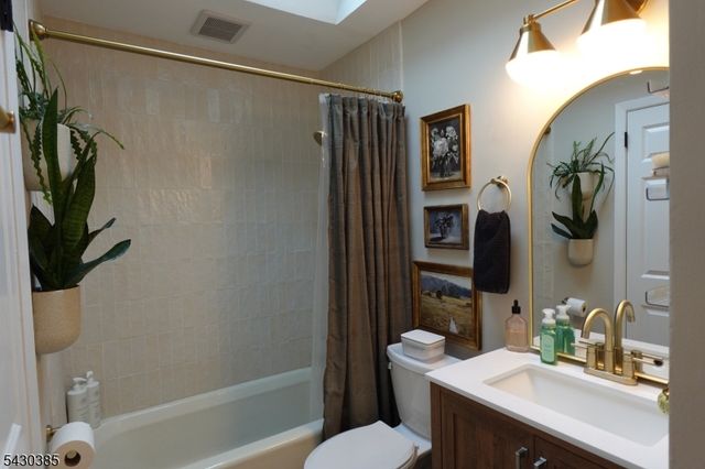 400 North Rd, Lebanon Twp., NJ 07830