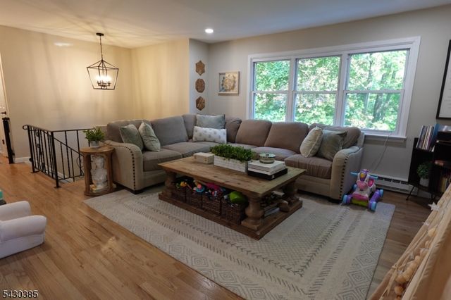400 North Rd, Lebanon Twp., NJ 07830