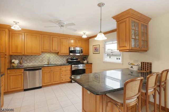 706 Hory St, Cranford Twp., NJ 07016