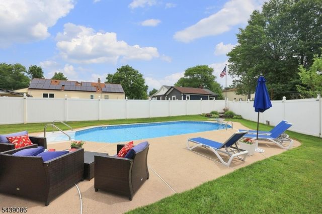 706 Hory St, Cranford Twp., NJ 07016