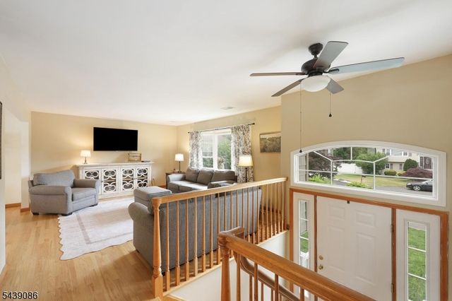 706 Hory St, Cranford Twp., NJ 07016