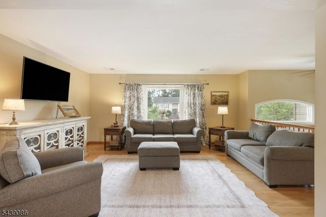 706 Hory St, Cranford Twp., NJ 07016