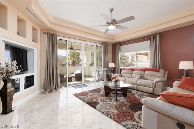 9201 Tesoras Drive 302, Las Vegas, NV 89144