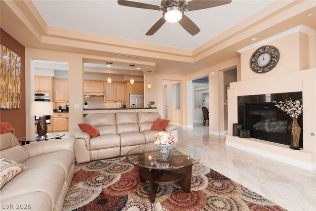 9201 Tesoras Drive 302, Las Vegas, NV 89144