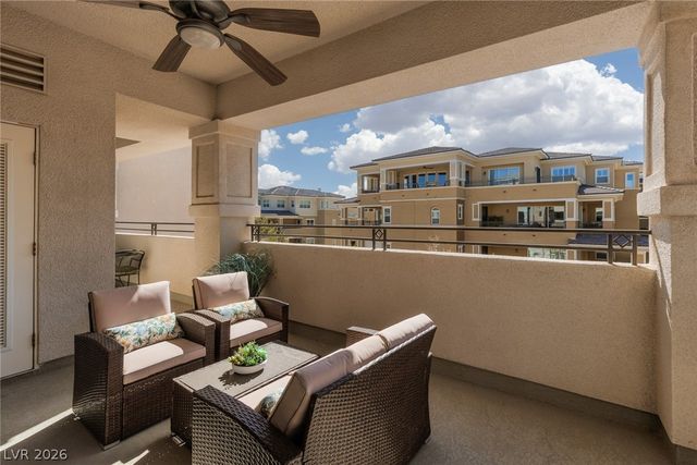 9201 Tesoras Drive 302, Las Vegas, NV 89144