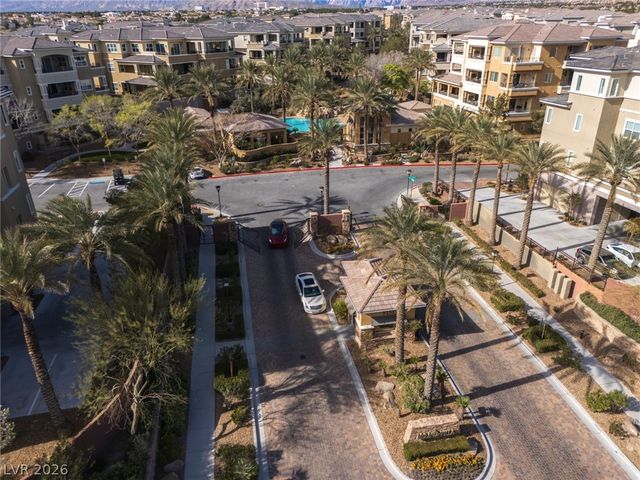 9201 Tesoras Drive 302, Las Vegas, NV 89144