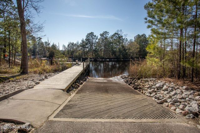 812 Weston Lane SE, Bolivia, NC 28422