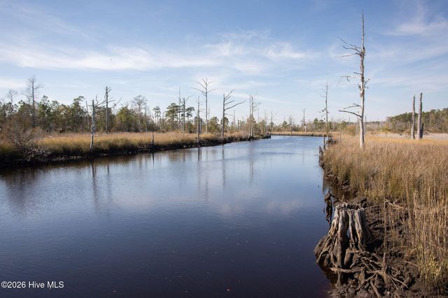 812 Weston Lane SE, Bolivia, NC 28422