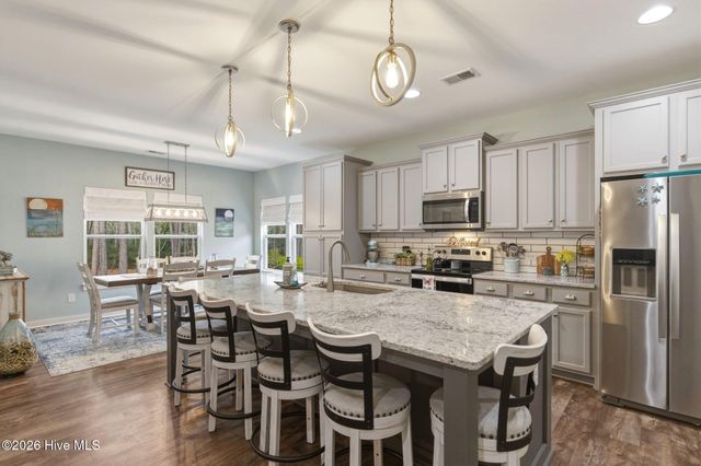 812 Weston Lane SE, Bolivia, NC 28422