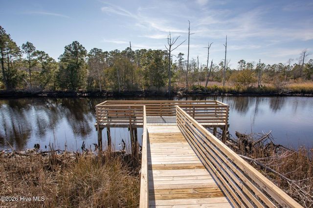 812 Weston Lane SE, Bolivia, NC 28422