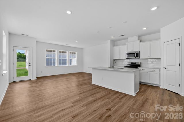 8113 Old Dowd Road 190, Charlotte, NC 28214