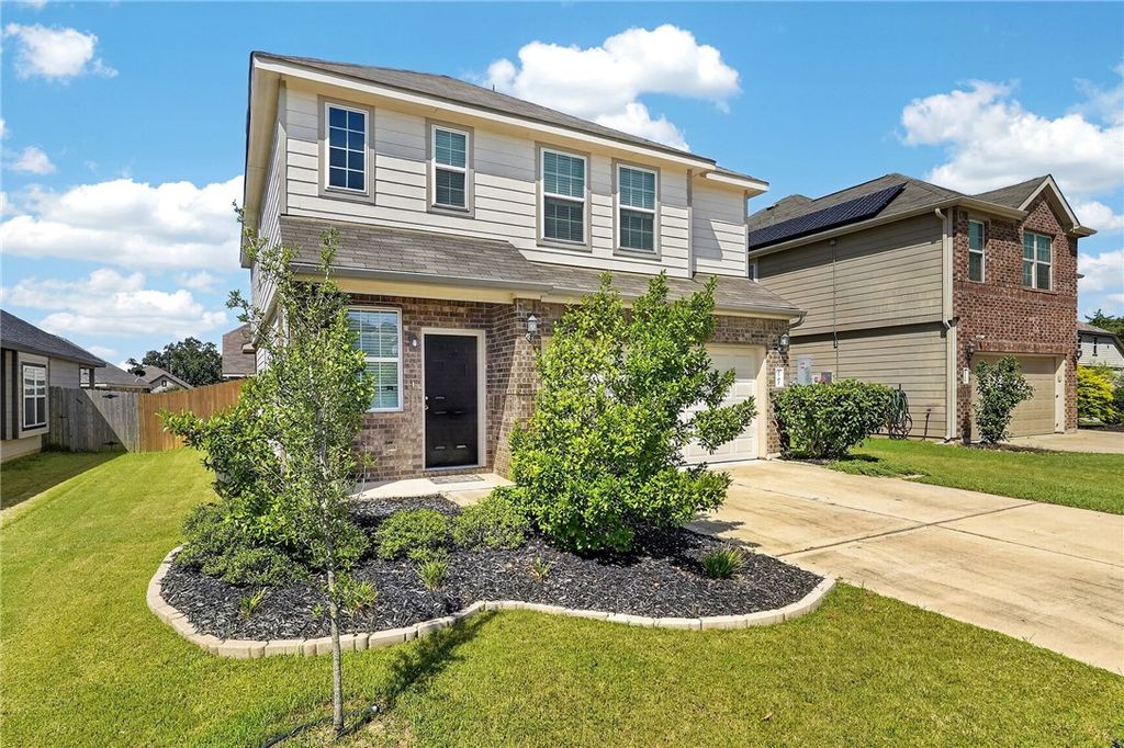4702 Los Pines Way, Bryan, TX 77807 — photo 2