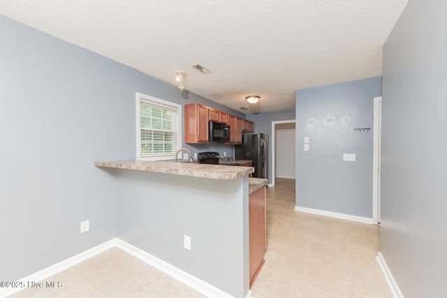 101 Republic Court, Jacksonville, NC 28540