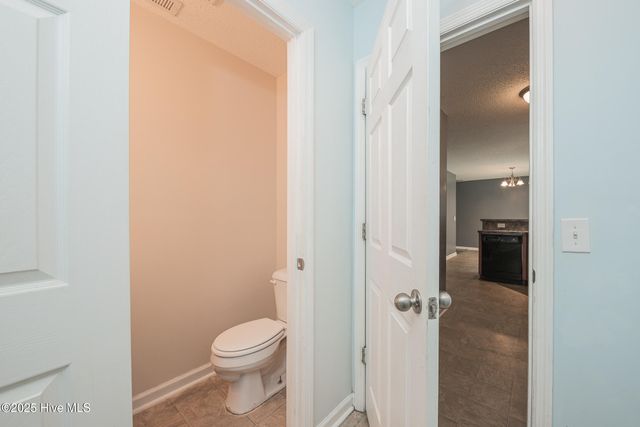 101 Republic Court, Jacksonville, NC 28540