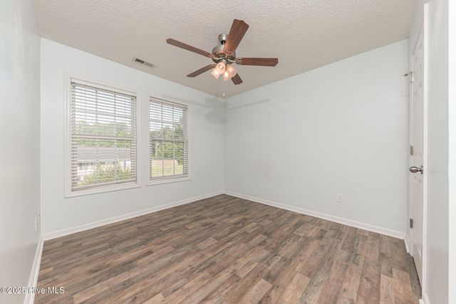 101 Republic Court, Jacksonville, NC 28540
