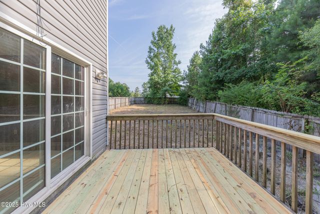 101 Republic Court, Jacksonville, NC 28540