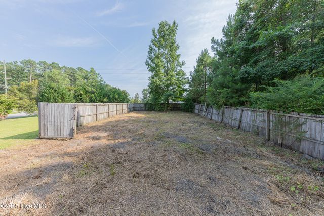 101 Republic Court, Jacksonville, NC 28540