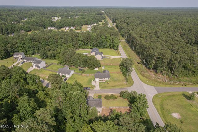 101 Republic Court, Jacksonville, NC 28540