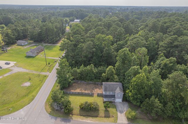 101 Republic Court, Jacksonville, NC 28540