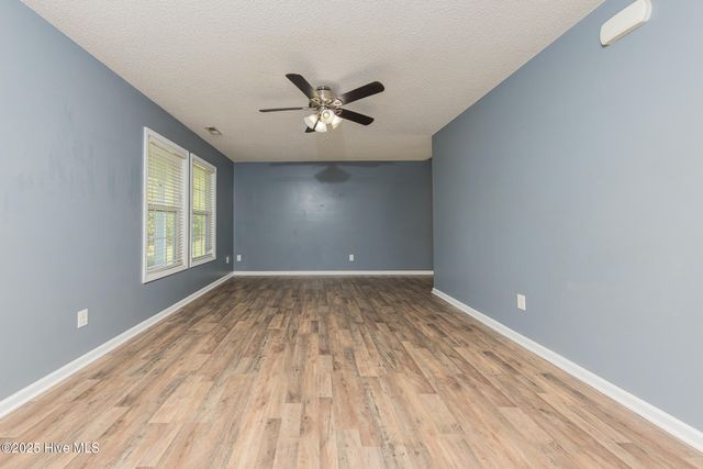 101 Republic Court, Jacksonville, NC 28540