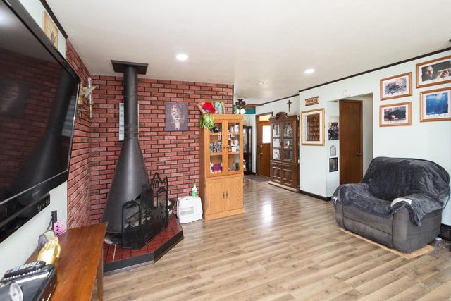 N89W15242 Cleveland AVENUE, Menomonee Falls, WI 53051
