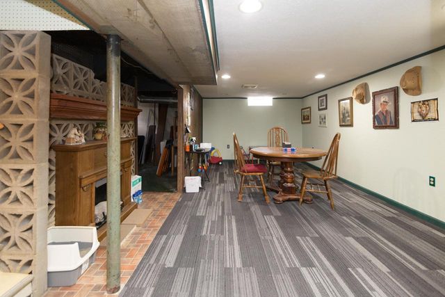 N89W15242 Cleveland AVENUE, Menomonee Falls, WI 53051